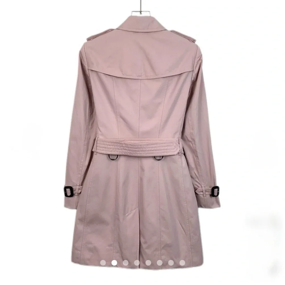 Authentic Burberry Light Pink Trench Coat - Picture 3 of 15